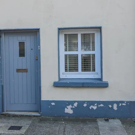 83 Upper John Street